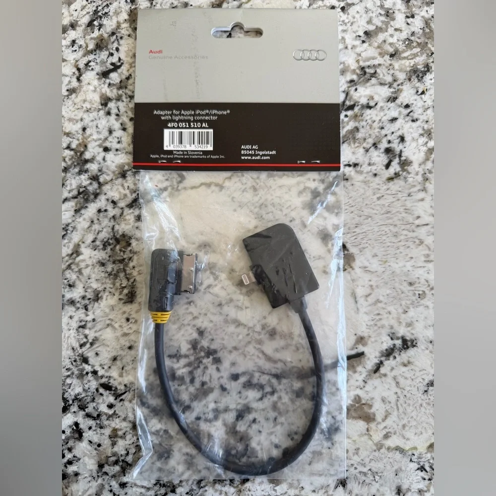 Audi OEM Adapter Cable for iPod/iPhone w/Lightning Connector NEW #4F0 051 519 AL